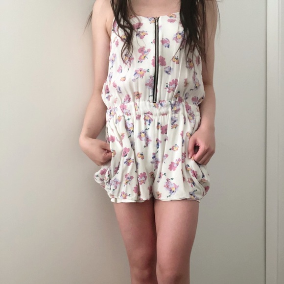 White floral romper - free size - Picture 5 of 6